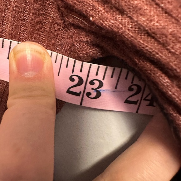 **3. For $15** Gold and Brown Ribbed Relaxed Sweatshirt (see measurements) - Picture 3 of 3